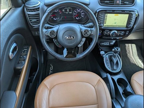 Used 2015 Kia Soul ! w/ Sun & Sound Package image 8