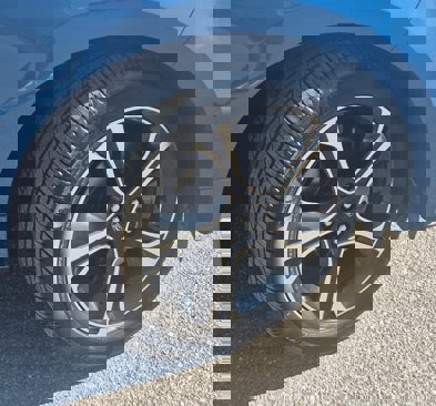 Used 2020 Ford Edge ST image 3