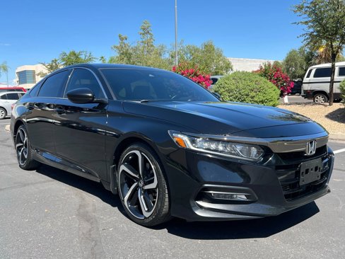 Used 2018 Honda Accord Sport image 11