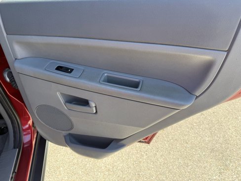 Used 2006 Jeep Grand Cherokee Laredo image 33