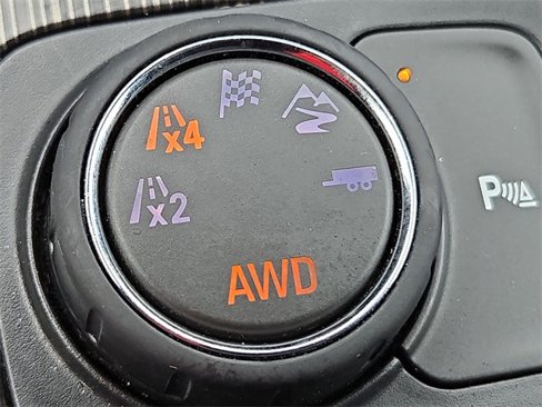 Used 2018 GMC Acadia SLT image 35