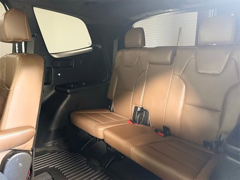 Used 2022 Kia Telluride SX w/ SX Prestige Package image 19