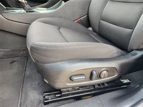 Used 2023 Chevrolet Malibu LT w/ Driver Confidence Package image 8
