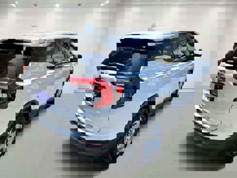 Certified 2024 GMC Terrain SLE image 6