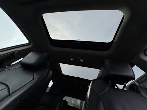 Used 2017 Buick Enclave Leather image 5