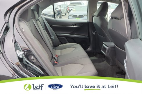 Used 2023 Toyota Camry LE image 28