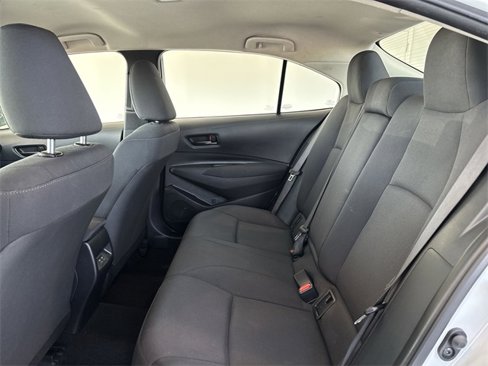 Used 2023 Toyota Corolla LE image 16