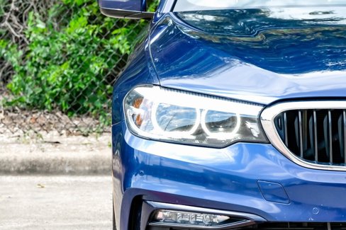 Used 2018 BMW 530i xDrive image 56