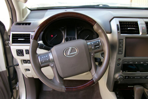 Used 2015 Lexus GX 460 w/ Premium Package image 43