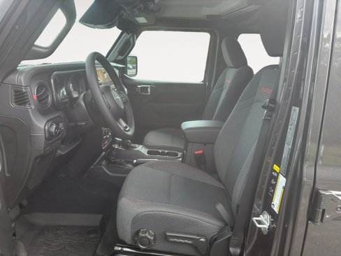 New 2025 Jeep Wrangler Unlimited Rubicon image 9