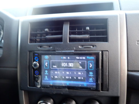 Used 2012 Jeep Liberty Sport image 38