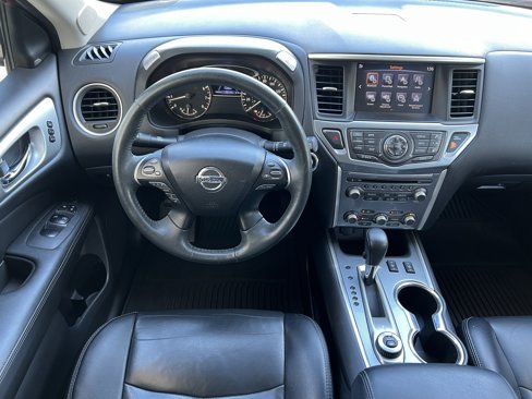 Used 2018 Nissan Pathfinder SL image 37