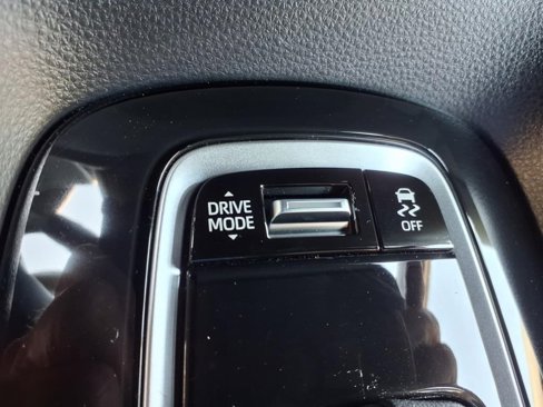 New 2025 Toyota Corolla SE image 25
