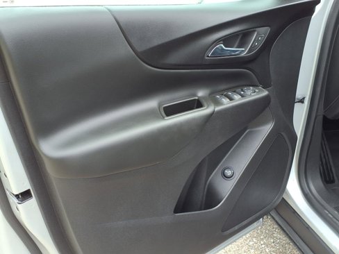 Used 2022 Chevrolet Equinox LT image 5