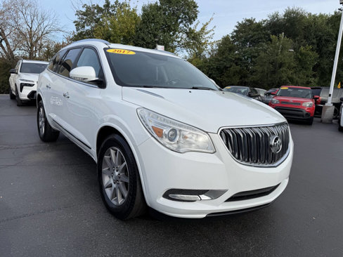 Used 2017 Buick Enclave Leather image 4