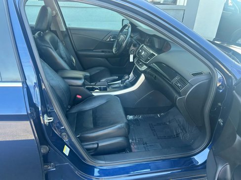Used 2014 Honda Accord Sport image 21