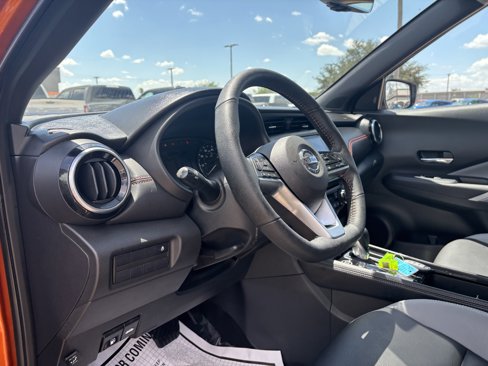 Used 2021 Nissan Kicks SR w/ SR Premium Package image 12