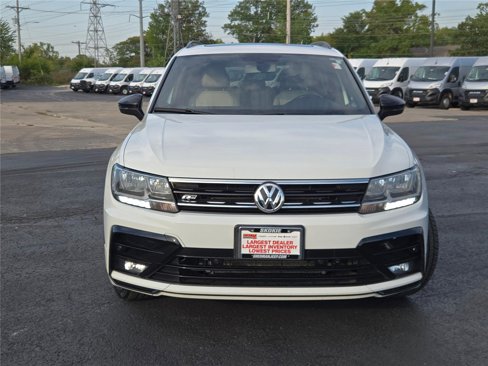 Used 2020 Volkswagen Tiguan SE R-Line image 3