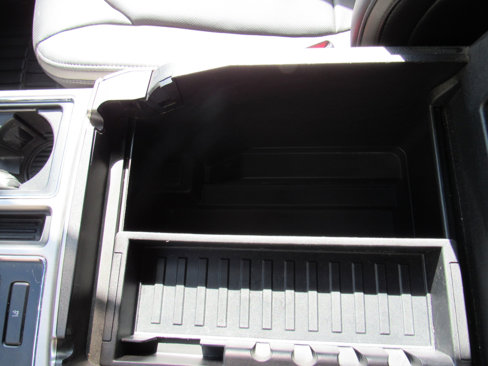 Used 2015 Ford F150 Platinum w/ Equipment Group 701A Luxury image 27
