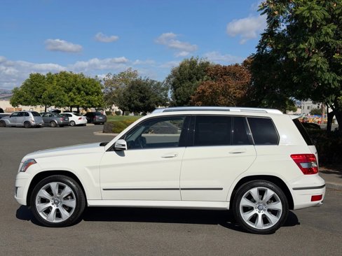 Used 2011 Mercedes-Benz GLK 350 2WD image 2