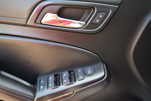 Used 2016 Chevrolet Tahoe LS image 17