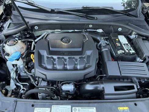 Used 2019 Volkswagen Passat 2.0T Wolfsburg image 25