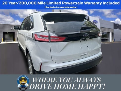 New 2024 Ford Edge SE image 2