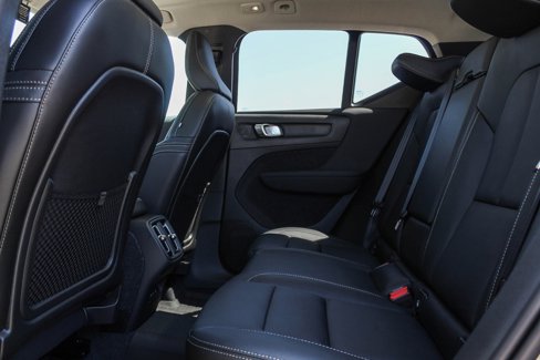 Used 2024 Volvo XC40 B5 Plus w/ Climate Package image 18