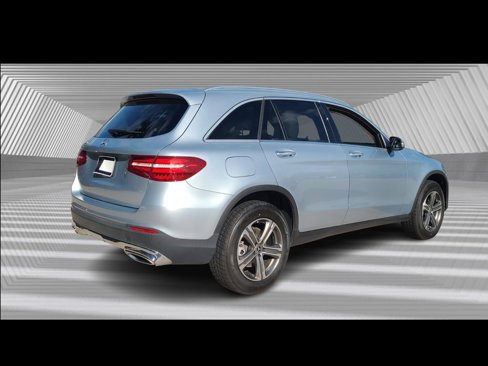 Used 2018 Mercedes-Benz GLC 300 image 6