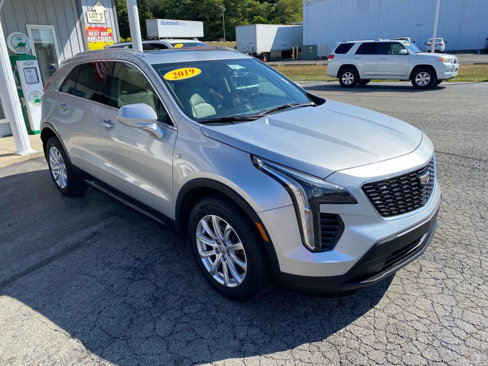 Used 2019 Cadillac XT4 Luxury w/ Cold Weather Package image 10