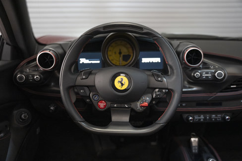 Used 2021 Ferrari F8 Tributo image 45