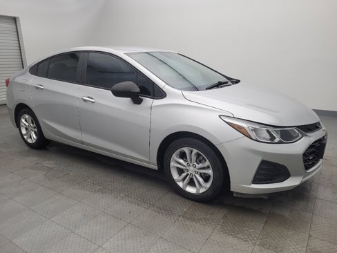 Used 2019 Chevrolet Cruze LS w/ LS Convenience Package image 11