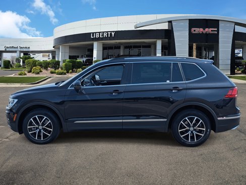 Used 2021 Volkswagen Tiguan SE image 33