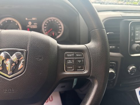 Used 2015 RAM 1500 Express image 20