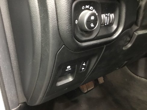 Used 2019 RAM 1500 Big Horn image 10