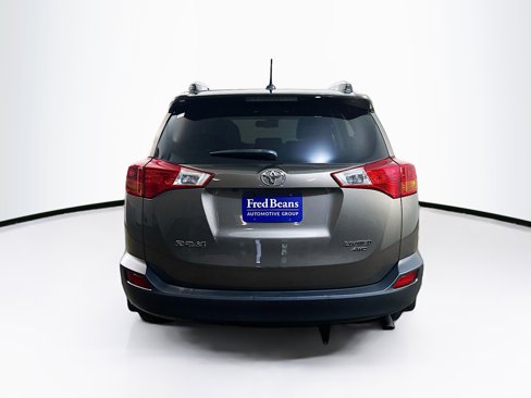 Used 2015 Toyota RAV4 Limited image 8