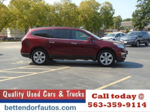 Used 2017 Chevrolet Traverse LT w/ Traveler's Package image 5