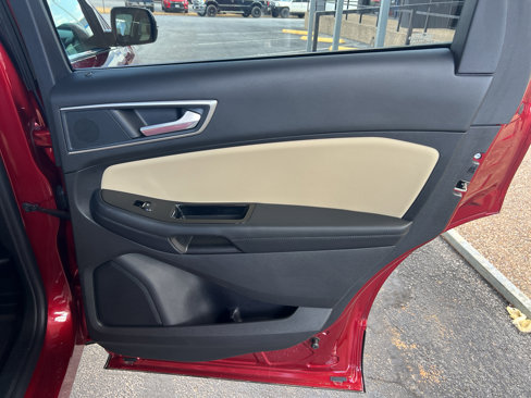 Used 2019 Ford Edge SEL w/ Equipment Group 201A image 27