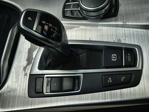 Used 2018 BMW X4 M40i image 22