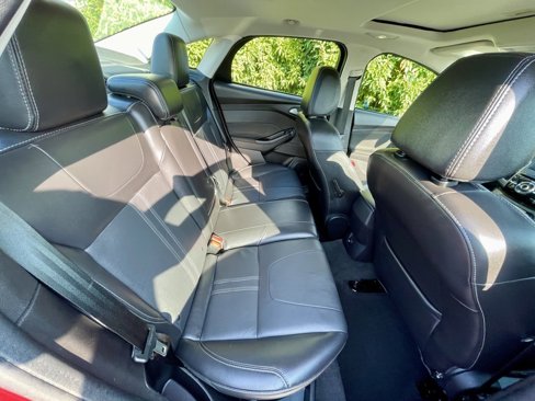 Used 2014 Ford Focus Titanium image 13