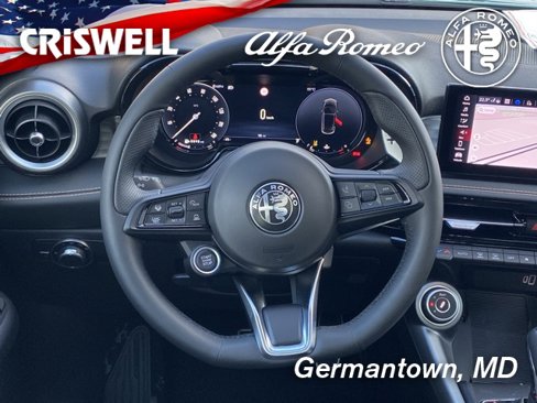New 2025 Alfa Romeo Tonale w/ Premium Package image 46