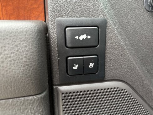 Used 2009 Ford Flex Limited image 33