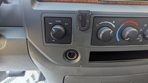 Used 2006 Dodge Ram 1500 Truck SLT w/ Quad Cab Big Horn Value Group image 12