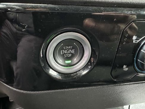 Used 2024 GMC Sierra 1500 SLE image 16