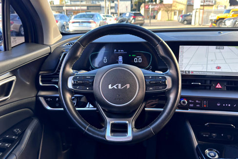 Used 2023 Kia Sportage EX image 12