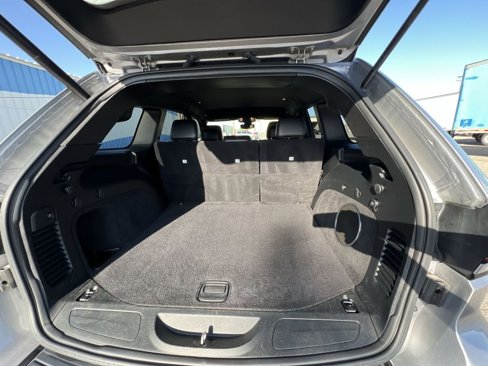 Used 2018 Jeep Grand Cherokee Altitude image 26