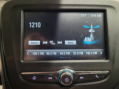 Used 2017 Chevrolet Malibu LT image 25