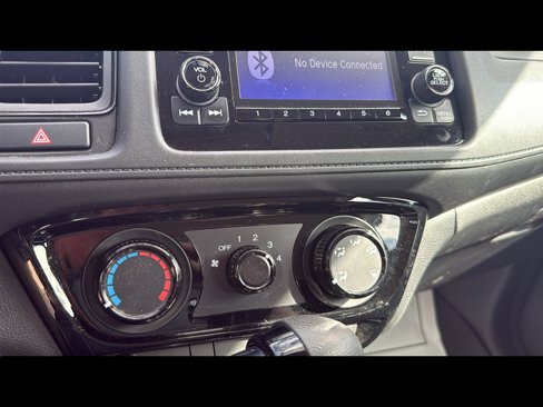 Used 2022 Honda HR-V LX image 20