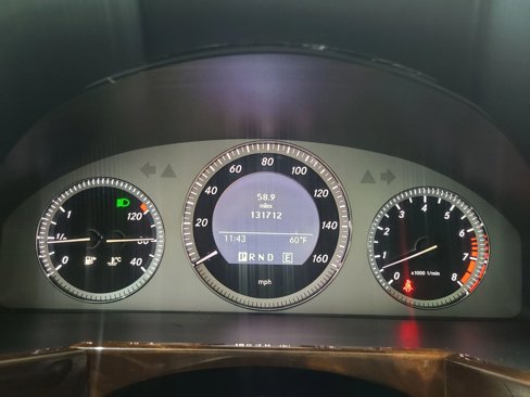 Used 2011 Mercedes-Benz GLK 350 4MATIC image 29