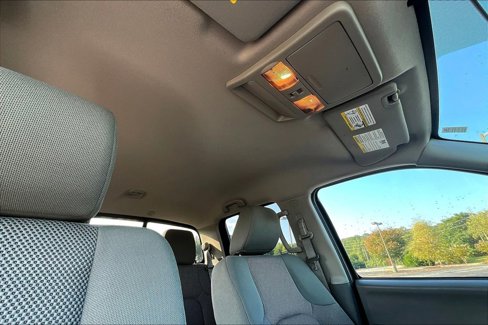 Used 2021 Nissan Frontier SV image 22